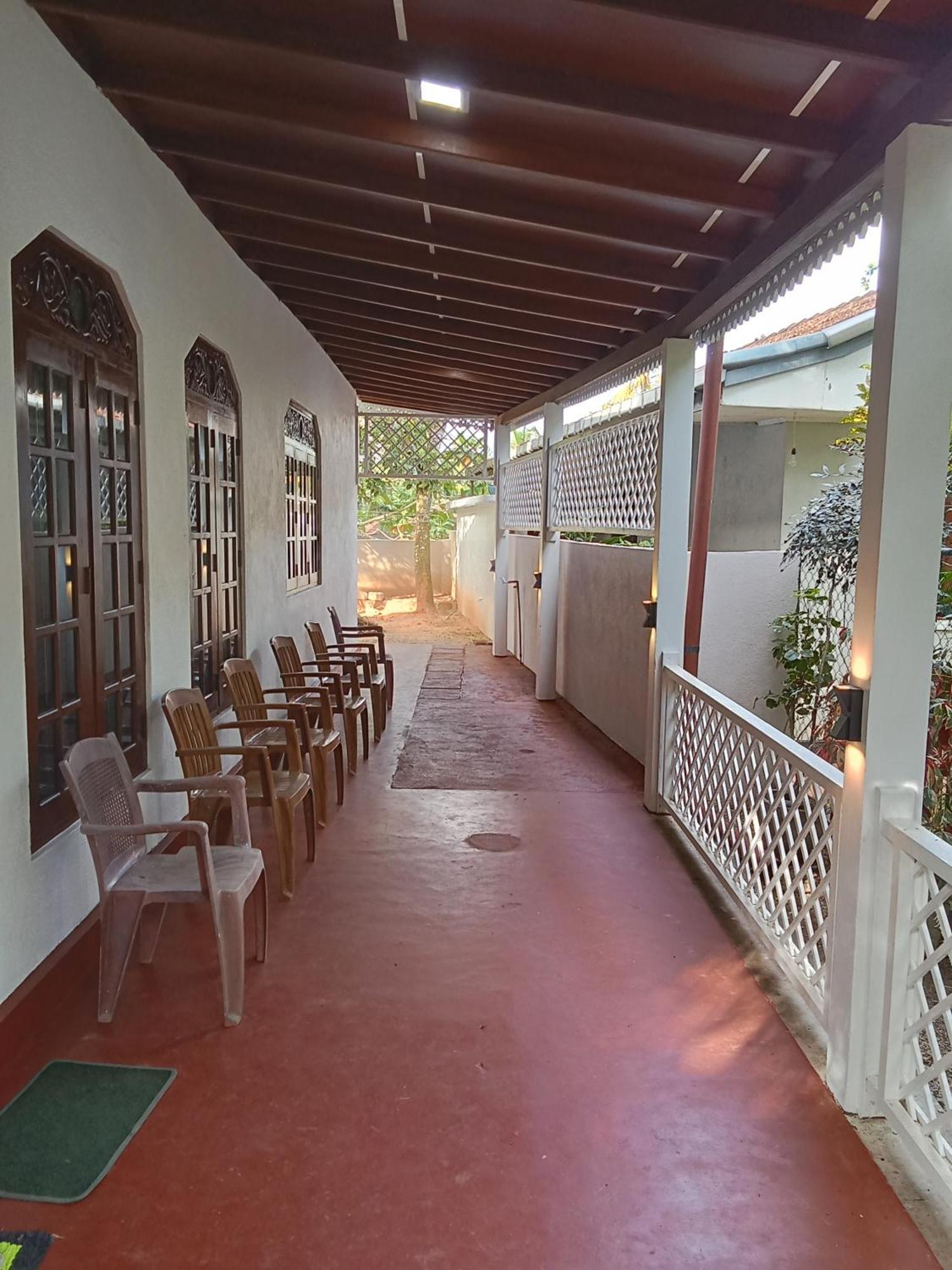 Thanuja Villa Weligama Exterior photo